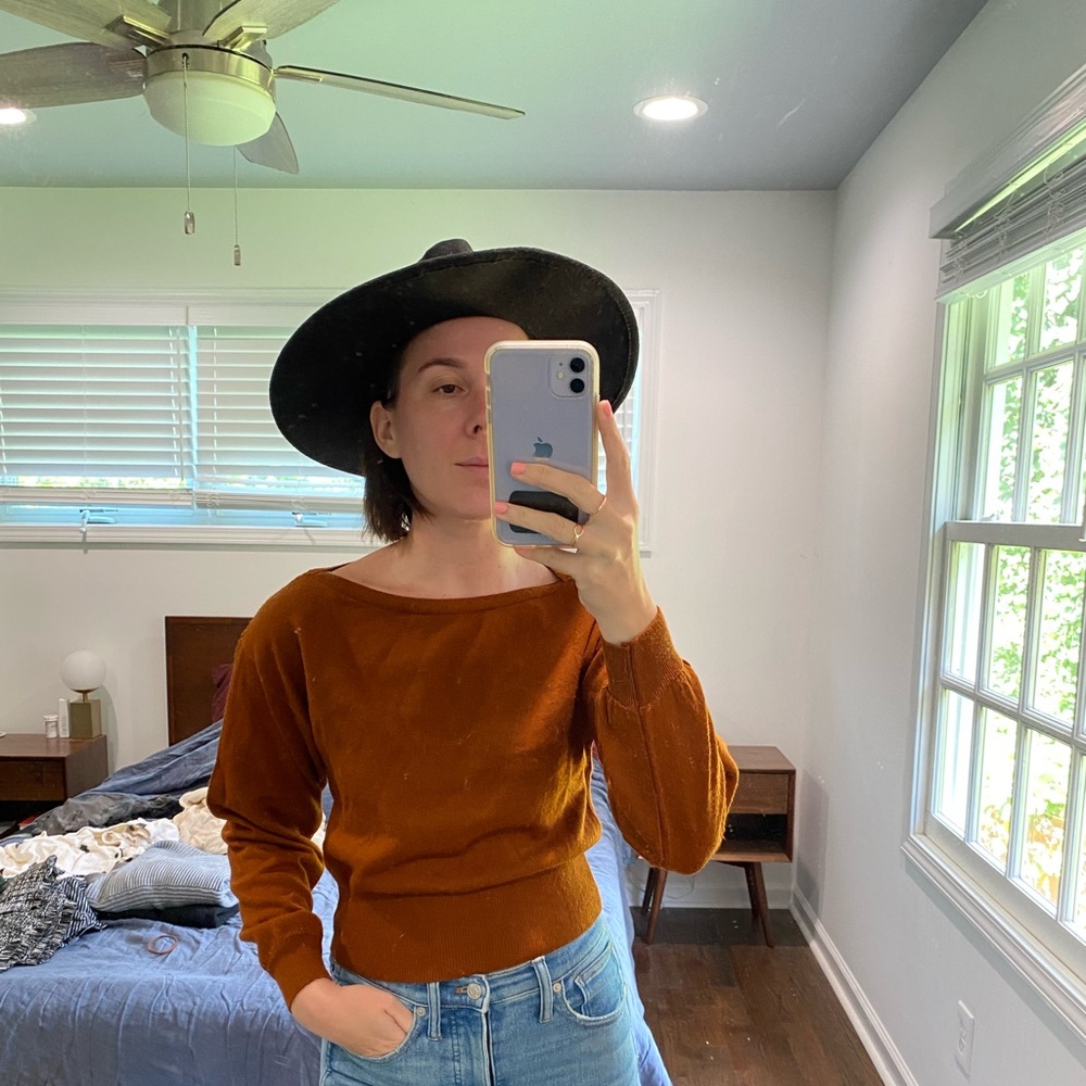 Crop boat neck sweater